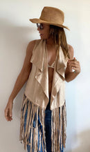 Cargar imagen en el visor de la galería, Chaleco Cala Bassa
