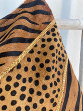 Cargar imagen en el visor de la galería, Bolso Hector
